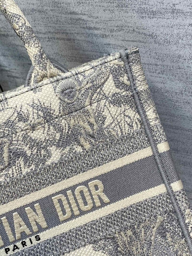 Dior Shopping Bags